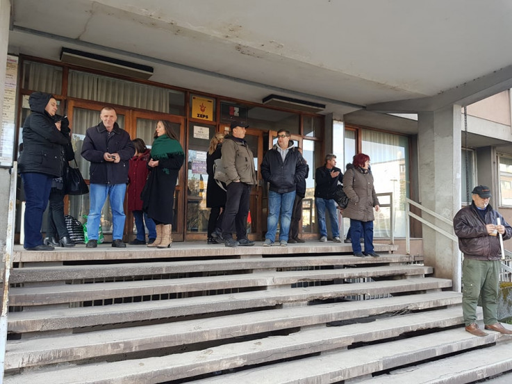 Nezadovoljni radnici "Željezare" stupaju u štrajk glađu