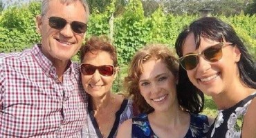 Glumica preminula dan nakon pogreba roditelja i mlađe sestre