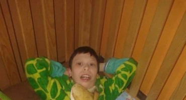 Mostar: Dragi dobri ljudi ovaj hrabri diječak Andi hitno treba vašu pomoć!