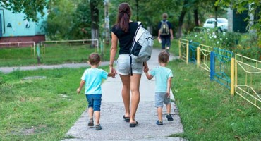 Oglas za dadilju ismijan na internetu. Evo što sve traže i za koju plaću