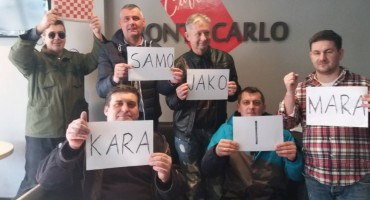Navijačka euforija u Mostaru: Samo jako Mara i Kara