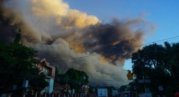 Zbog erupcije vulkana: Na Filipinima evakuirano više od 61.000 osoba