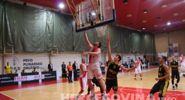 HKK Zrinjski: Plemići večeras protiv bivšeg prvaka Europe za finale turnira