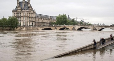 Najpoznatiji muzej na svijetu zbog straha od poplave zatvorio dio svojih prostorija