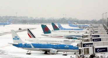 Snijeg zatvorio tri zračne luke