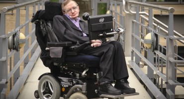Bizarna teorija zavjere o Stephenu Hawkingu
