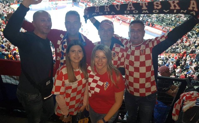 Hrvatska zemlja, Split