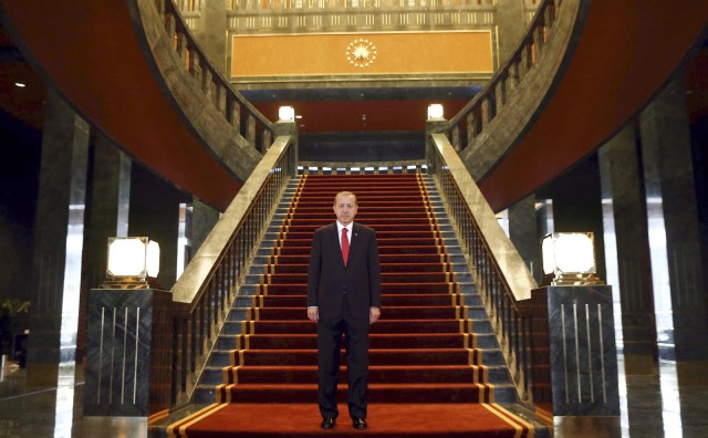 U njihovu rezidenciju stiže i Predsjednica RH: Nezamislivi luksuz bračnog para Erdogan, žive u palači s 1000 soba