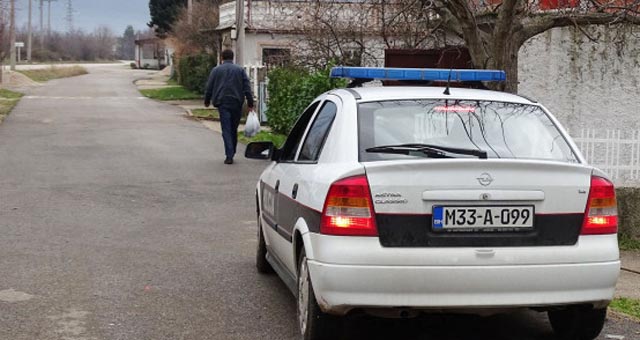 policija