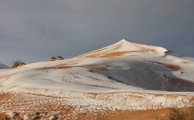 Pao snijeg u Sahari, najtoplijoj pustinji na svijetu!