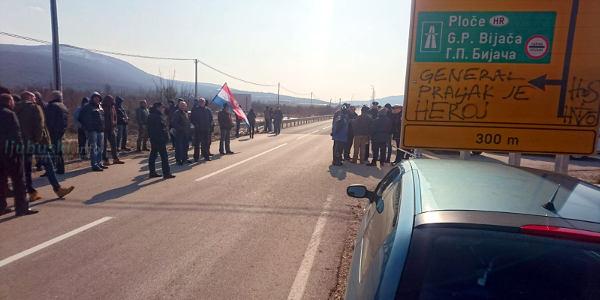 Branitelji blokirali veliki broj prometnica u FBiH
