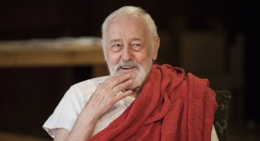 John Mahoney