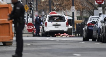 bijela kuća, ograda