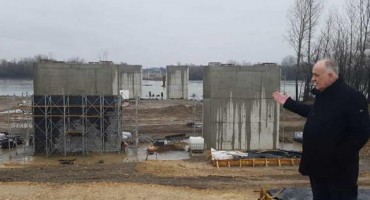 Dalipagić obišao gradilište međudržavnog mosta koji 'BiH povezuje s EU'