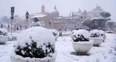 'Zvijer sa istoka' pogodila i Rim: Prvi snijeg nakon šest godina