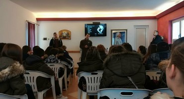 OŠ Antuna Branka Šimića Mostar: Posjet učenika osmih razreda Zajednici Cenakolo