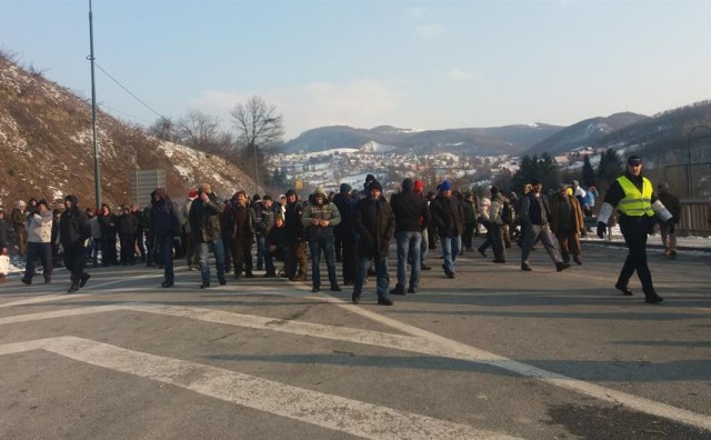 Federacija BiH paralizirana: Blokiran i prolaz kroz Jablanicu