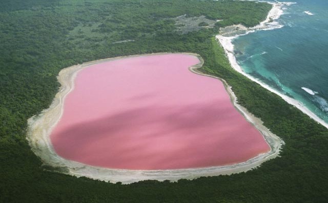 Prirodni fenomen: Tajna slanog jezera o kojem priča cijeli svijet