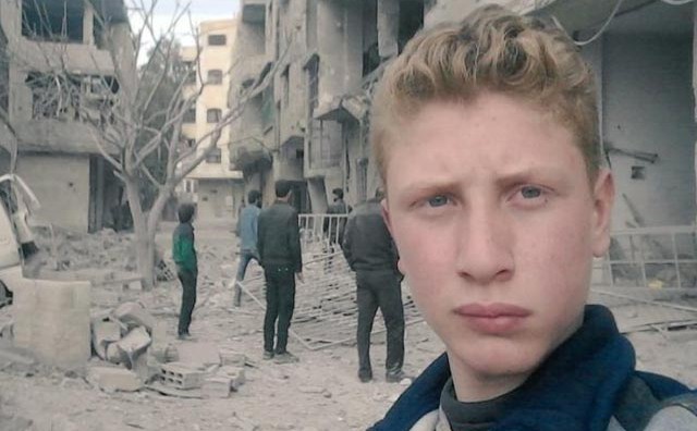 Tinejdžer iz Sirije vlasnik je najpotresnijih selfija na Twitteru