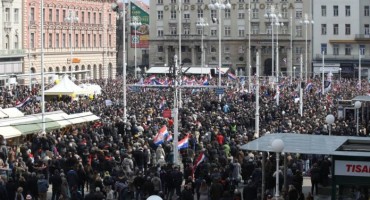 Vlada nepotpunim informacijama sprječava hrvatske građane u formiranju informiranog stava