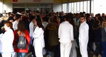 Liječnici od danas u štrajku, medicinski tehničari i sestre čekaju arbitražu