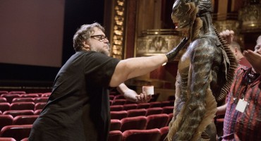 DOUG JONES, oblik vode 