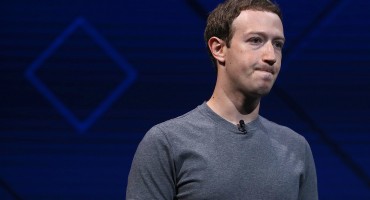 Zuckerberg priznao pogrešku: Osnovao sam Facebook i odgovoran sam za sve što se tamo događa