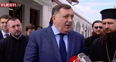 Milorad Dodik političar iz RS-a, Zlatna plaketa