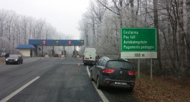 Preko granice prebacili 80 ilegalnih migranata: prijavljen i državljanin Hrvatske