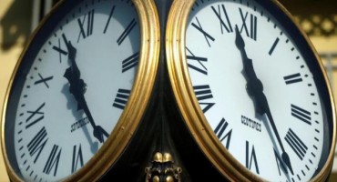 Satovi diljem Europe kasne, a razlog je spor između Srbije i Kosova