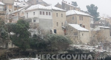 snijeg stari most