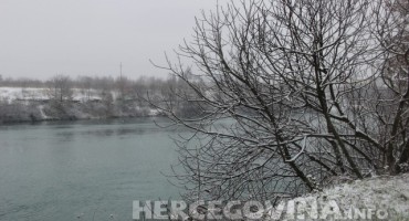 Izdano upozorenje: Prijeti izlijevanje Neretve, Bune, Bunice, Trebižata...