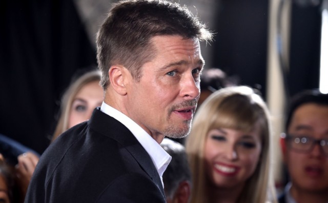 Životne nedaće Brada Pitta dovele do ruba, prijateljica Demi Moore uvela ga u mistični kult da mu pomogne