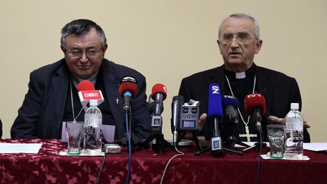 Biskupi u Hrvata: "Politika u prvom planu, narod gubi vjeru u Boga i čovjeka"