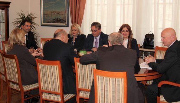 Novalić i dužnosnici SDA nisu došli na sastanak kod predsjednika FBiH
