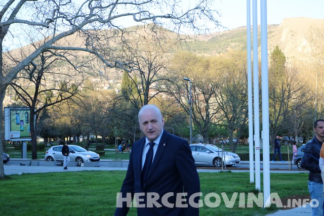 Mostar: Svečano obilježena 26. obljetnica utemeljena HVO-a