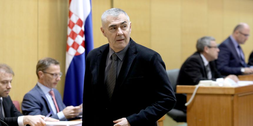 GENERAL GLASNOVIĆ O IZVEDBI JOSIPE LISAC ‘Ovako žalosno nije pjevao ni zbor tijekom potonuća Titanika’