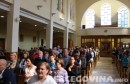 Međugorje: Mnoštvo vjernika u Svetištu  Kraljice Mira