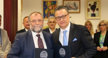 Potpisan sporazum između sveučilišta u Mostaru i Sveučilišta u Pečuhu