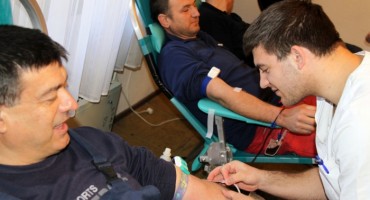 Djelatnici Aluminija i ovoga puta u plemenitoj akciji darivanja krvi za SKB Mostar