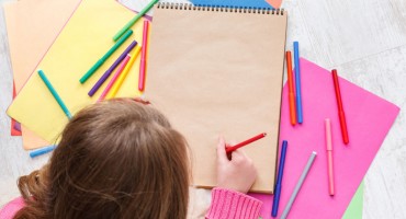 Dječja iskrenost: mama ostala zgrožena kad je vidjela što je njena kći nacrtala