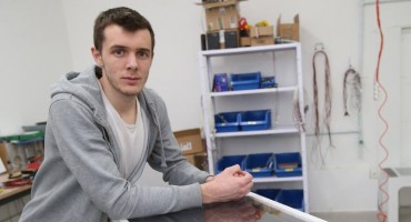 Kreator pametnih klupa i dalje živi s roditeljima i nema automobil unatoč milijunskoj vrijednosti tvrtke