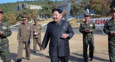 Moon Jae-in, Kim Jong-Un