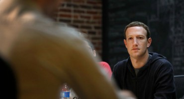 Odgovornost za skandal: Zuckerberg će u utorak odgovarati pred američkim Kongresom