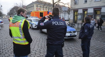 Počeli veliki pretresi u Njemačkoj: 'Sumnjamo na pripremu terorističkih napada'