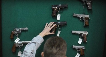 U Sarajevu oružje mogu nositi 18-godišnjaci, a u HNŽ-u dobna granica podignuta na 21 godinu