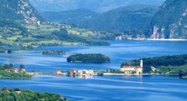 Razvoj turizma na tri jezera - Jablaničkog, Ramskog i Tribistovog