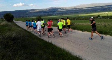 Duvanjska trkačka liga