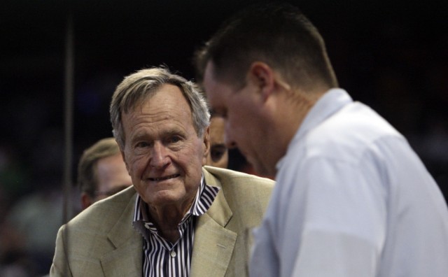 Dan nakon sprovoda supruge Barbare: George H. W. Bush hitno hospitaliziran