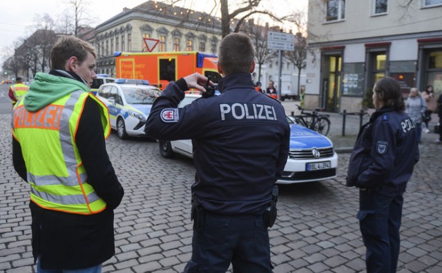 Njemačka, pretres, teroristički napadi 